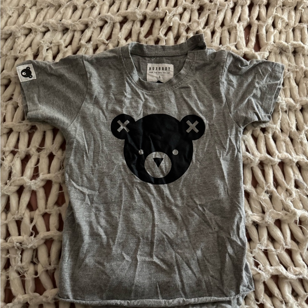 Huxbaby Gray Bear Graphic Kids T-Shirt